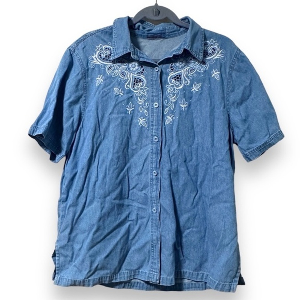 Vintage Blue Chambray Embroidered Short Sleeve Button Up Shirt Women’s Size 1X
